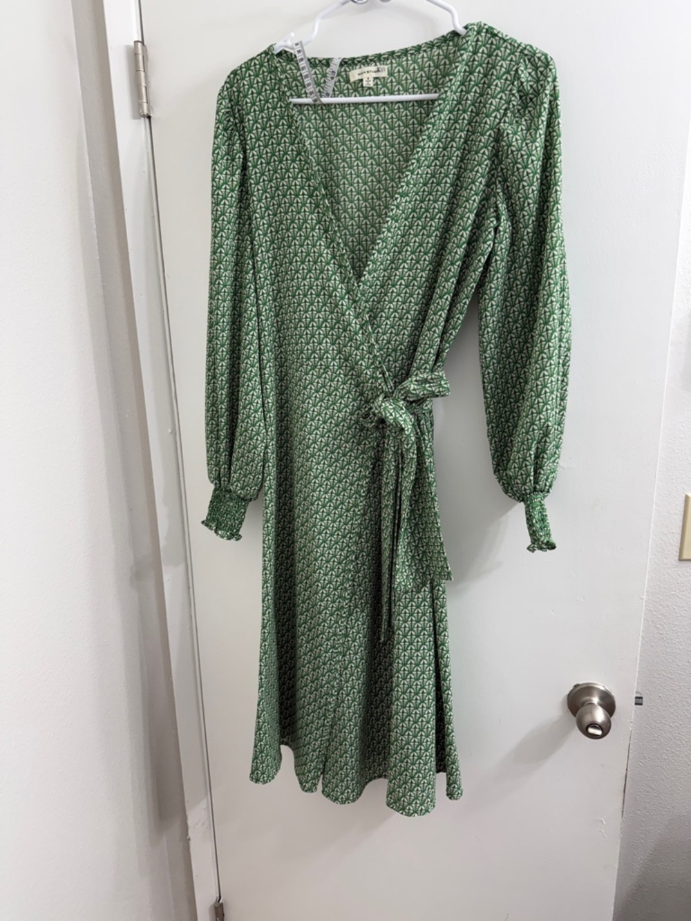 Max Studio Green Printed Long-Sleeve Wrap Dress